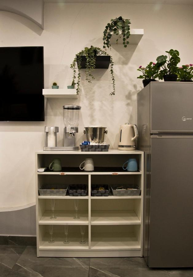 Suite Napoli Sotterranea Con Jacuzzi Zewnętrze zdjęcie