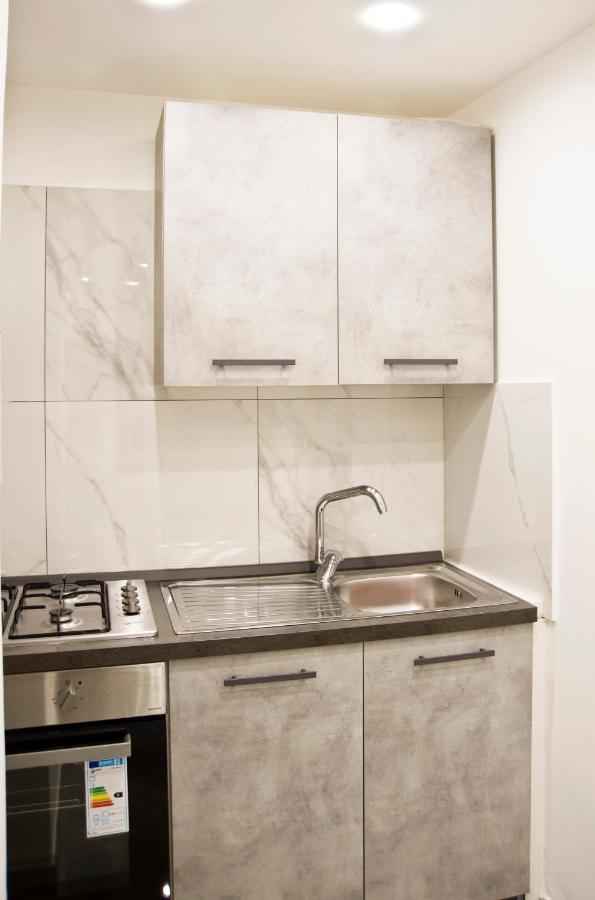 Suite Napoli Sotterranea Con Jacuzzi Zewnętrze zdjęcie