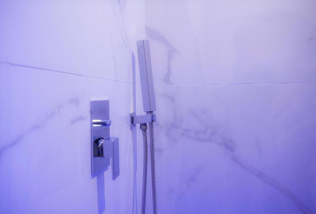 Suite Napoli Sotterranea Con Jacuzzi Zewnętrze zdjęcie