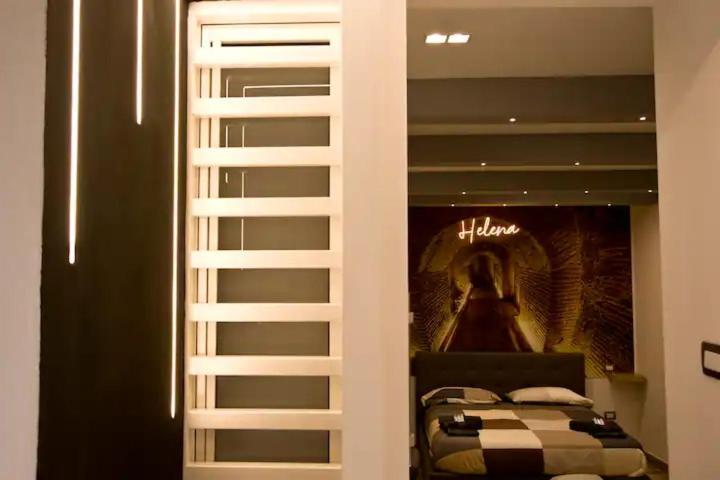Suite Napoli Sotterranea Con Jacuzzi Zewnętrze zdjęcie